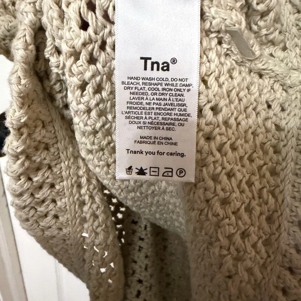 TNA‎ x ARITZIA dundas open knit sweater vest tan size large